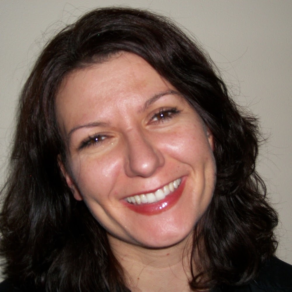 Meet your Posher, Iris